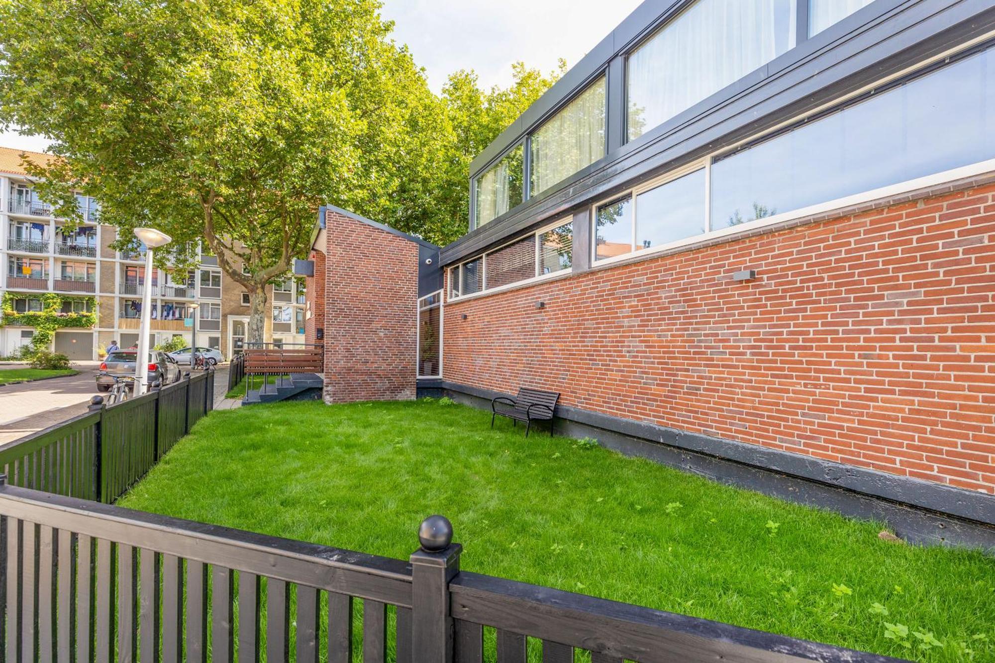 Apartamento Bens The Walton Ámsterdam Exterior foto